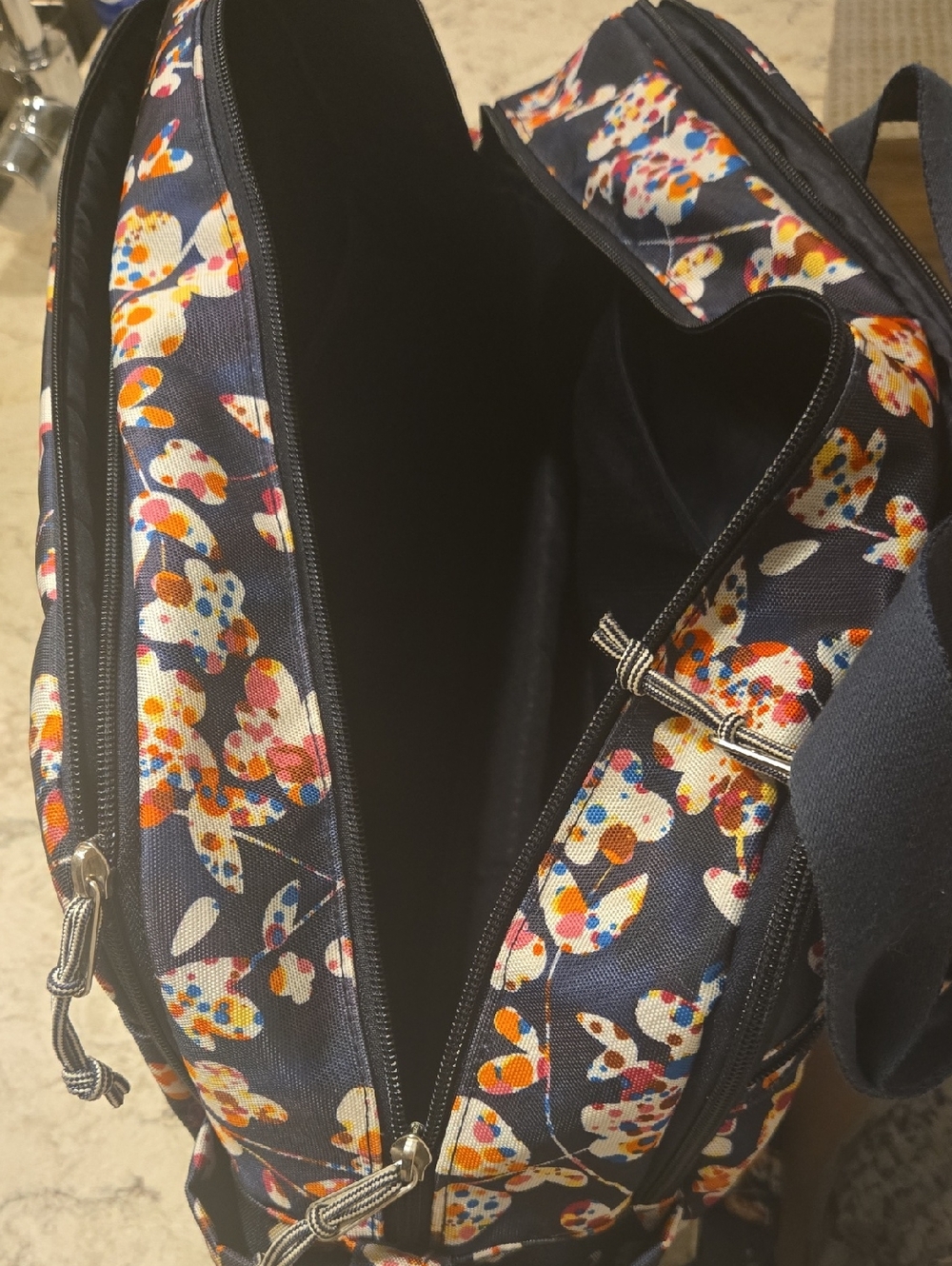 Navy Floral Pattern Weekender Bag - Picture 2 of 2